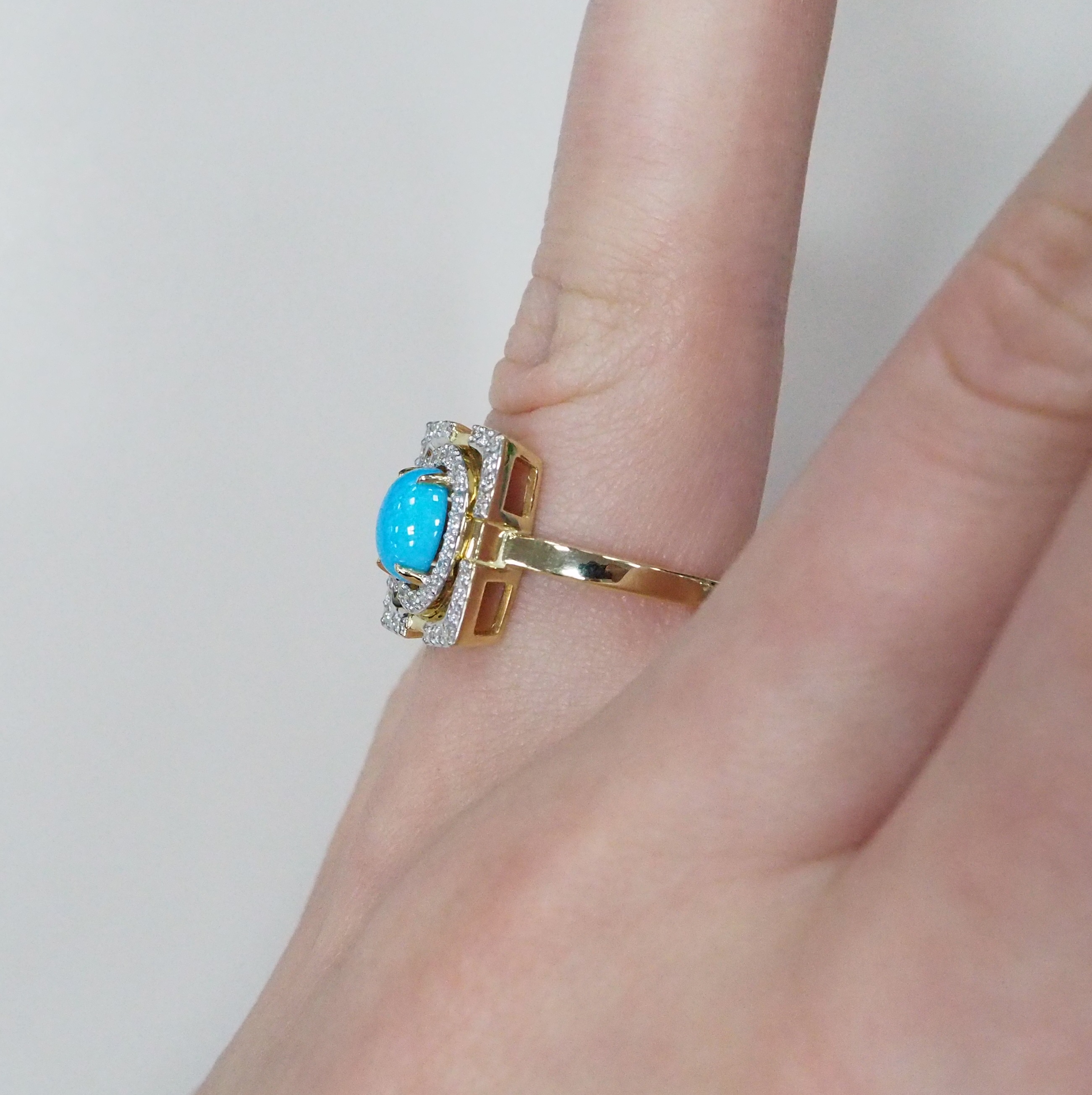 10312-000511 Кольцо (Au 585)